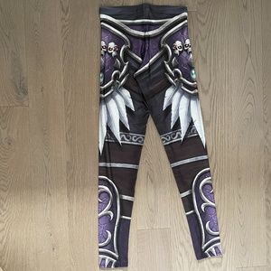 Leggings Authentic World Warcraft size L NWOT